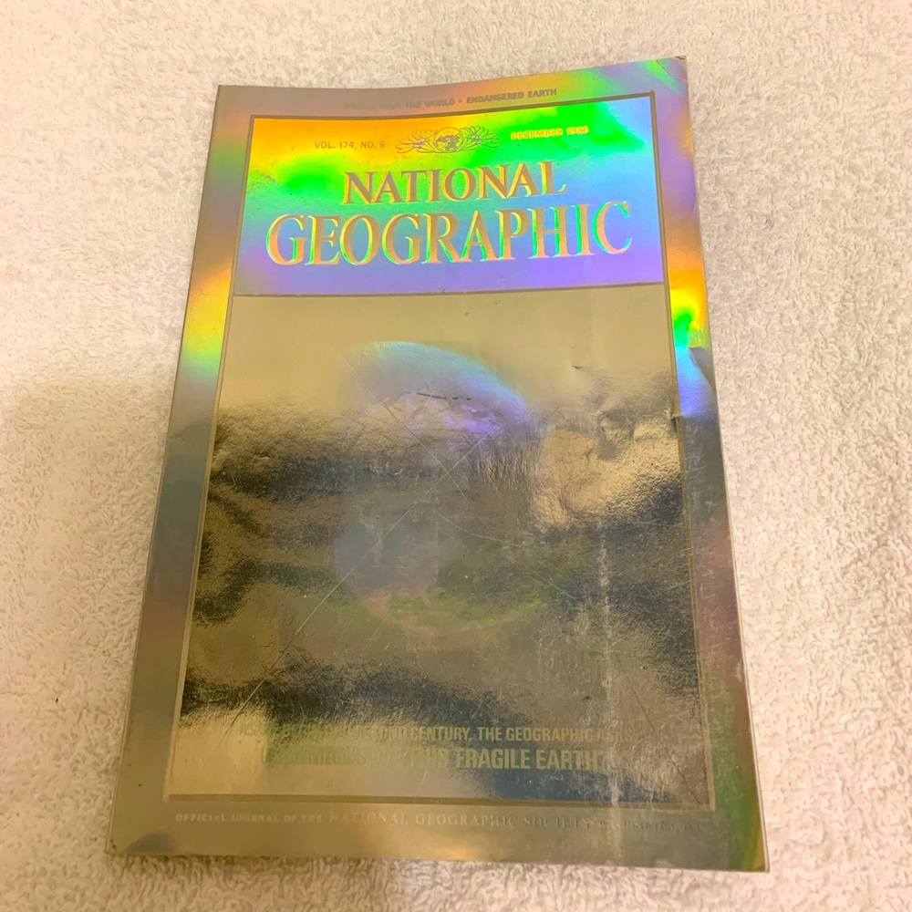 National Geographic 1988 Hologram Edition